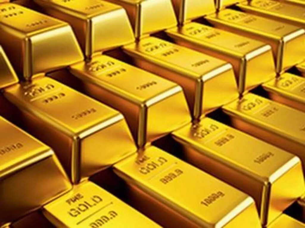 Gold costlier by Rs 100, silver down by Rs 800, see prices now