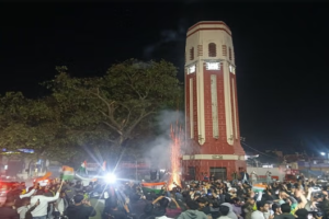 भारत बना चैंपियन, देहरादून के आसमान में दिखी जीत की चमक