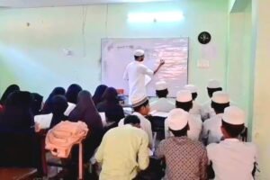 उत्तराखंड के मदरसों में अब जुमे को छुट्टी नहीं होगी, धामी सरकार ने लिया ये फैसला